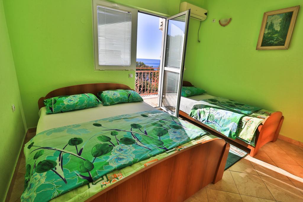 Apartments Vitic Sutomore Zimmer foto