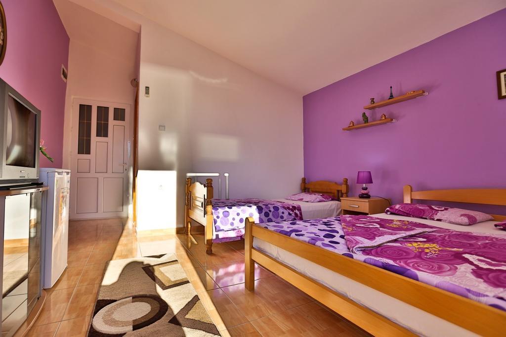 Apartments Vitic Sutomore Zimmer foto