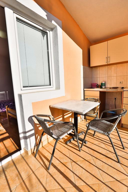 Apartments Vitic Sutomore Zimmer foto